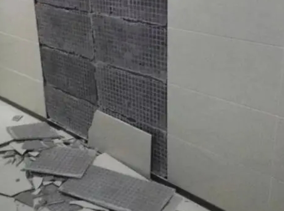 喀什瓷砖空鼓维修公司分享下喀什墙砖松动维修的知识